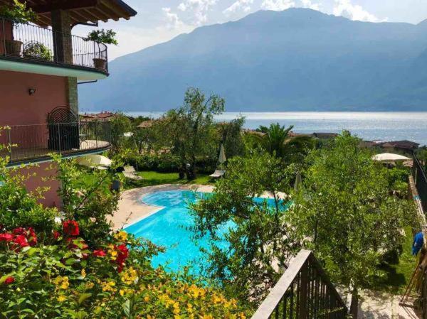 Villa Elite Resort リモーネ・スル・ガルダ エクステリア 写真